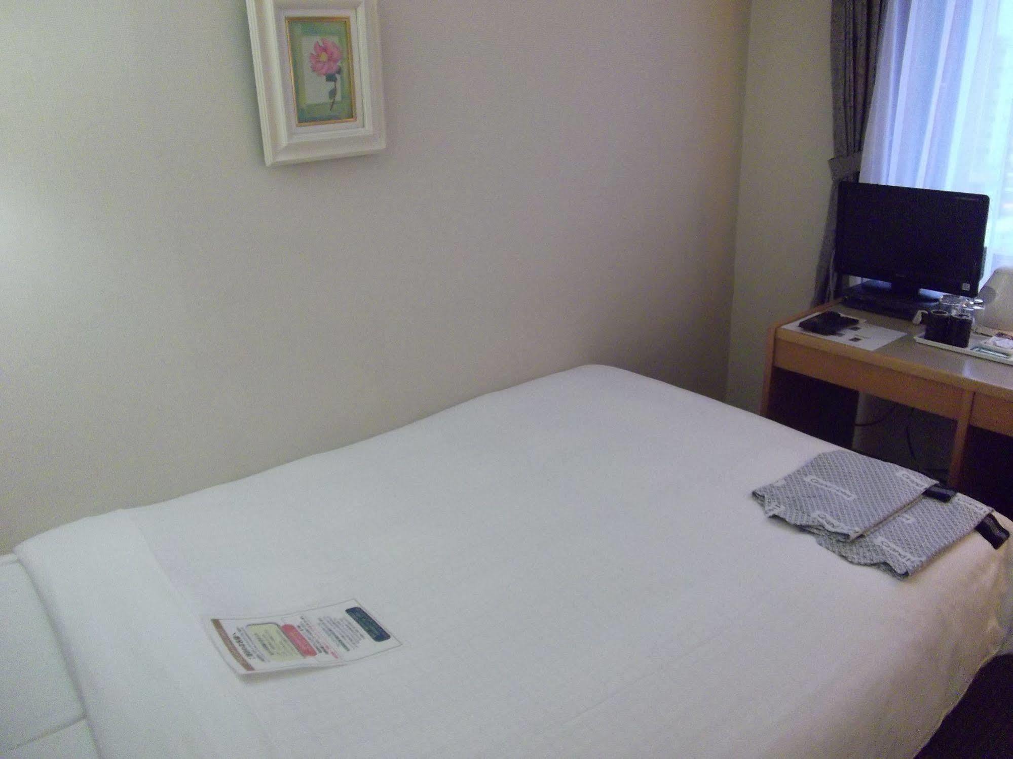 Ichikawa Grand Hotel Екстериор снимка